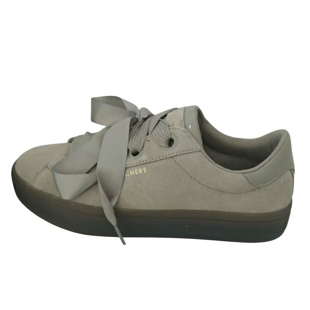 NWOT Skechers Street Gray Suede Gold Logo Sneakers with Ribbon Laces Sz 9.5